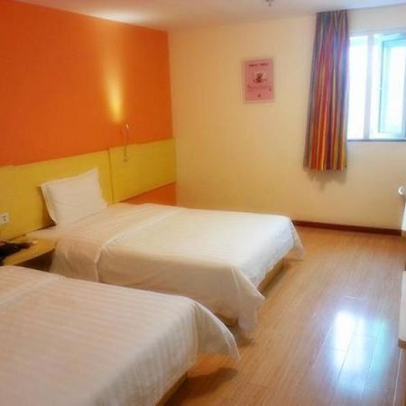 7Days Inn Dongguan Conference & Exhibition Center Bagian luar foto