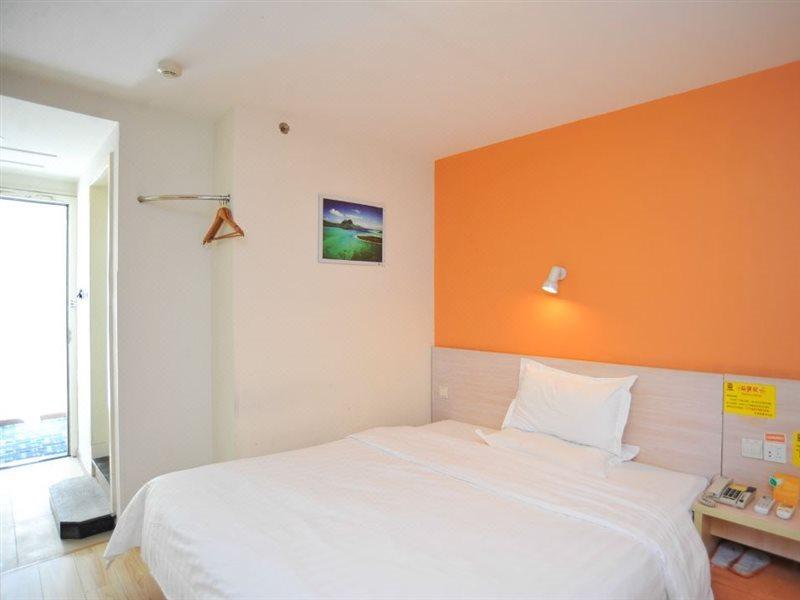 7Days Inn Dongguan Conference & Exhibition Center Bagian luar foto