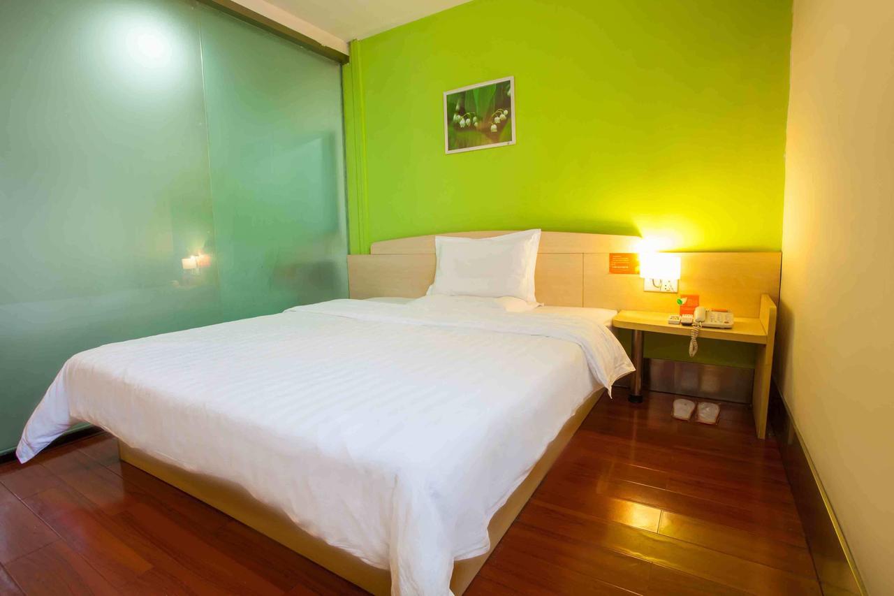 7Days Inn Dongguan Conference & Exhibition Center Ruang foto